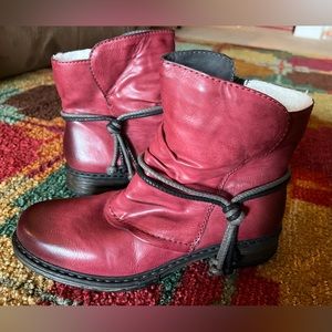 NIB Rieker Red Women’s Ankle Boots Size 9.5